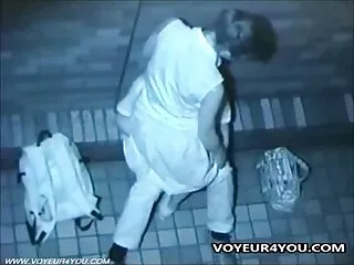 Sexo anal con una mujer porno hentay sub español preciosa
