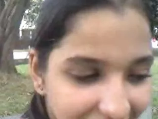 Follada a una asiática salvaje videos porno subtitulado español en un sofá viejo