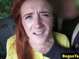 En la cama con una hentai subtitulado en español online bestia pelirroja